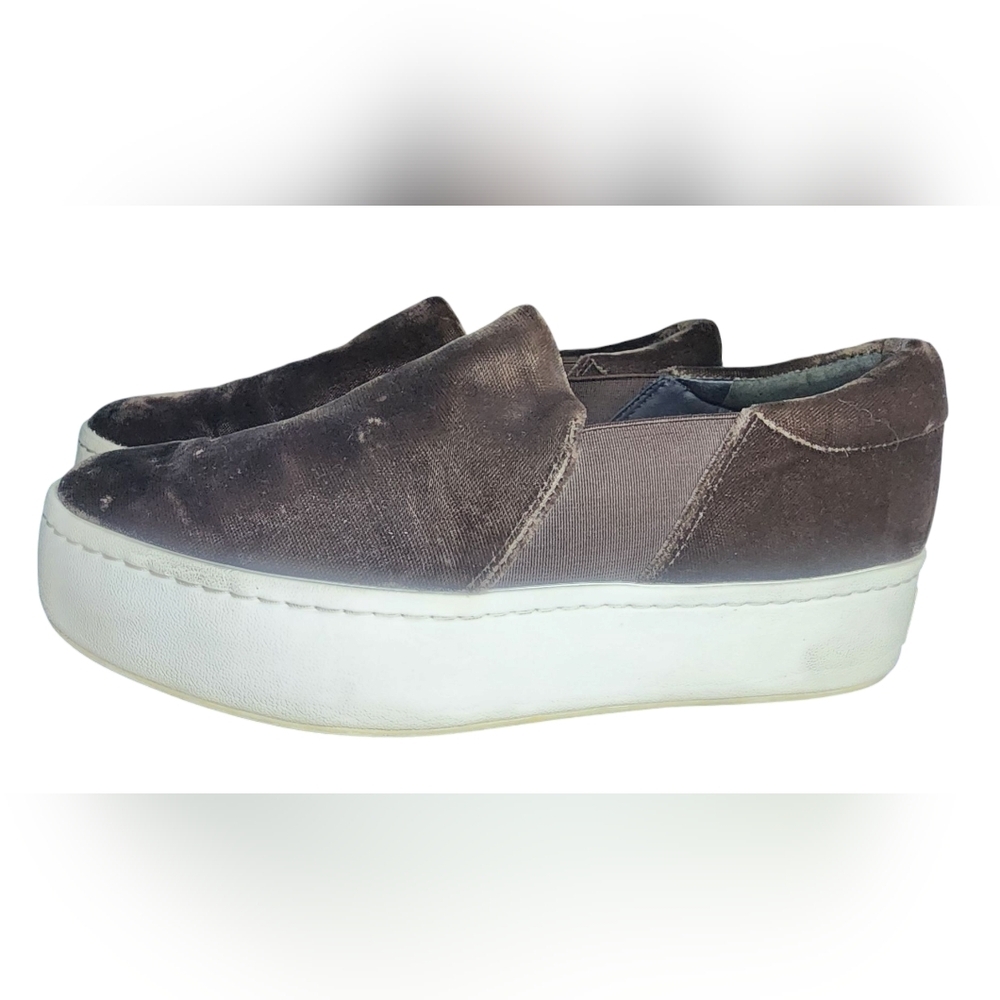 Vince Warren Brown Velvet Slip-On Sneakers, Womens 5.5​